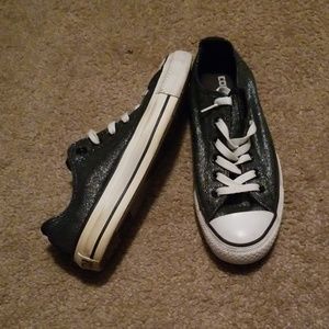 Black converse